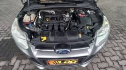 FORD - FOCUS - 2014/2015 - Cinza - R$ 54.990,00