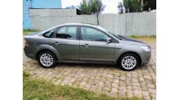 FORD - FOCUS - 2013/2013 - Cinza - R$ 41.500,00