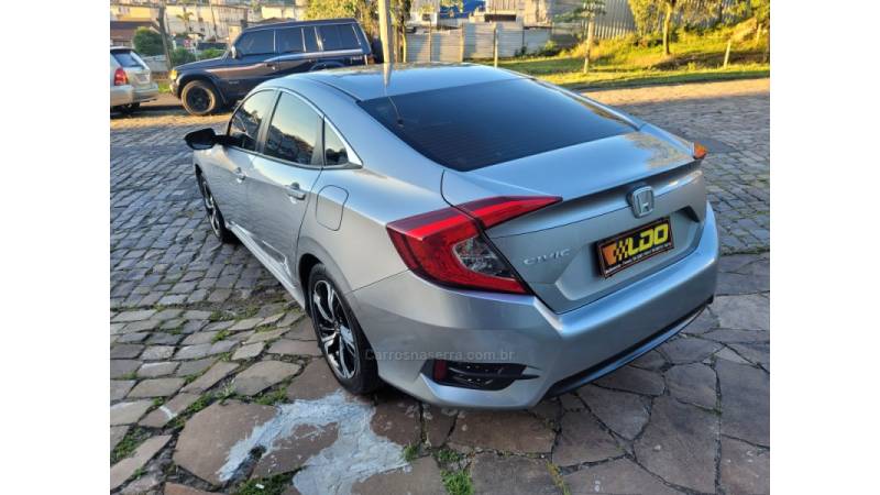 HONDA - CIVIC - 2018/2018 - Prata - Sob Consulta