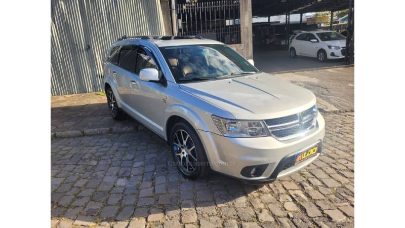 DODGE - JOURNEY - 2013/2014 - Cinza - R$ 62.990,00