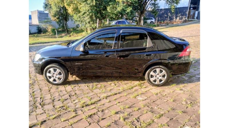 CHEVROLET - PRISMA - 2010/2011 - Preta - R$ 28.990,00