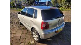 VOLKSWAGEN - POLO - 2002/2003 - Prata - R$ 19.990,00