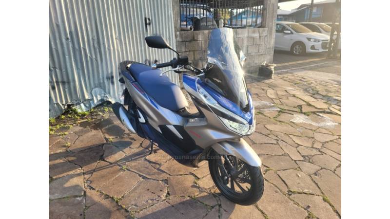 HONDA - PCX - 2020/2021 - Prata - R$ 18.990,00