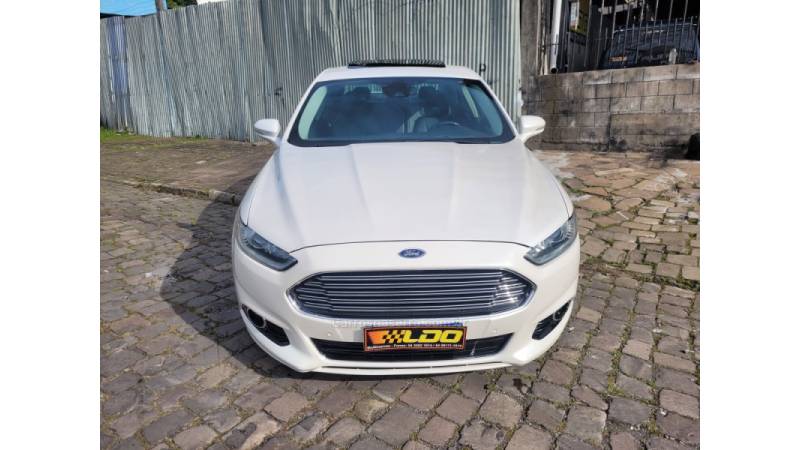 FORD - FUSION - 2014/2014 - Branca - R$ 72.990,00