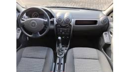 RENAULT - SANDERO - 2011/2012 - Branca - R$ 32.990,00