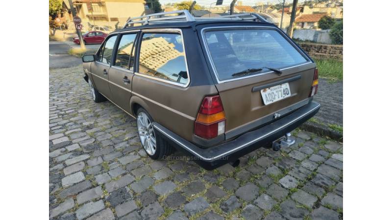 VOLKSWAGEN - QUANTUM - 1987/1987 - Marrom - R$ 6.990,00