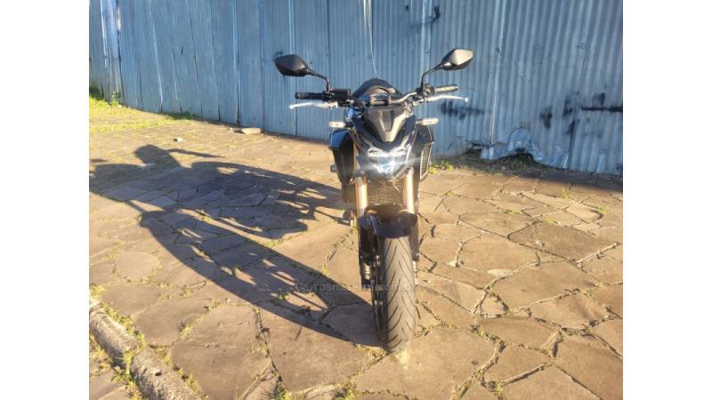 HONDA - CB 500F - 2022/2023 - Cinza - R$ 36.990,00