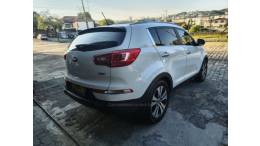 KIA MOTORS - SPORTAGE - 2013/2014 - Branca - R$ 84.990,00