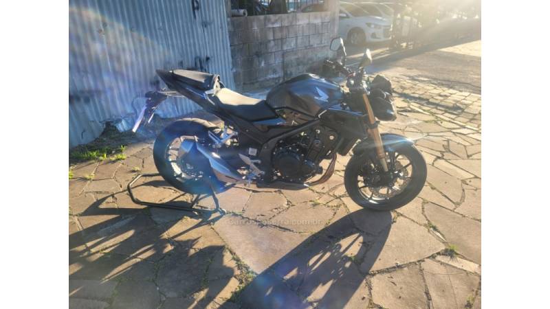 HONDA - CB 500F - 2022/2023 - Cinza - R$ 36.990,00