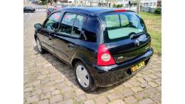 RENAULT - CLIO - 2008/2009 - Preta - R$ 21.990,00