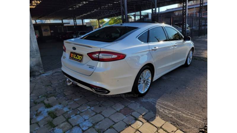 FORD - FUSION - 2014/2014 - Branca - R$ 78.990,00