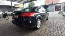 FORD - FOCUS - 2015/2016 - Azul - R$ 61.990,00