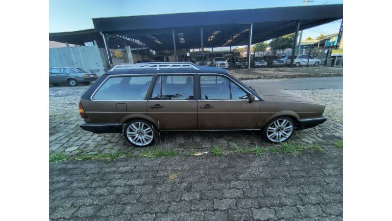 VOLKSWAGEN - QUANTUM - 1987/1987 - Marrom - R$ 6.990,00