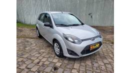 FORD - FIESTA - 2013/2014 - Prata - R$ 32.990,00