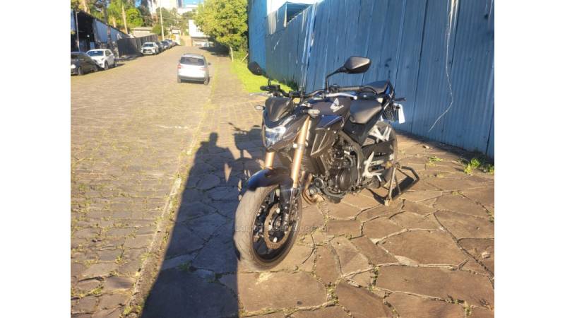 HONDA - CB 500F - 2022/2023 - Cinza - R$ 36.990,00