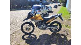 HONDA - XRE 300 - 2009/2010 - Amarela - R$ 15.990,00