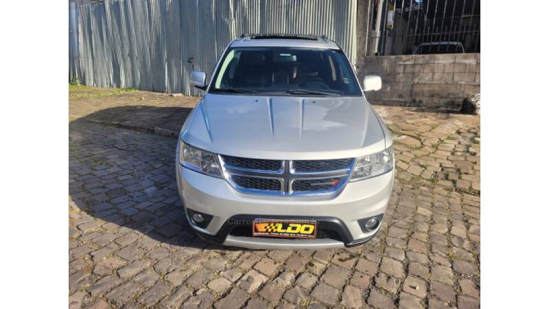 DODGE - JOURNEY - 2013/2014 - Cinza - R$ 62.990,00