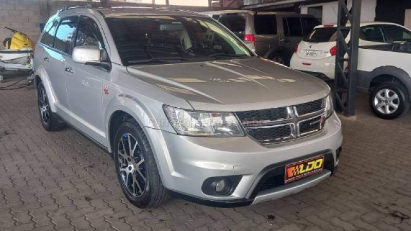 DODGE - JOURNEY - 2013/2014 - Cinza - R$ 71.990,00