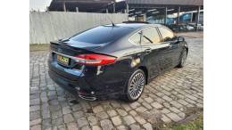 FORD - FUSION - 2016/2017 - Preta - R$ 109.990,00