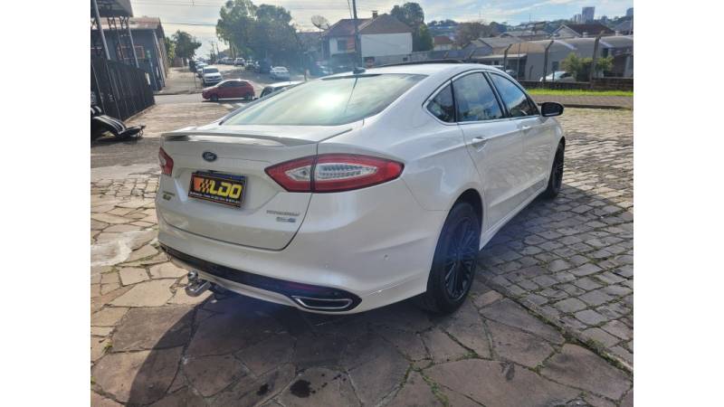 FORD - FUSION - 2014/2014 - Branca - R$ 72.990,00