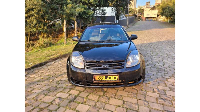 FORD - KA - 2012/2013 - Preta - R$ 22.990,00