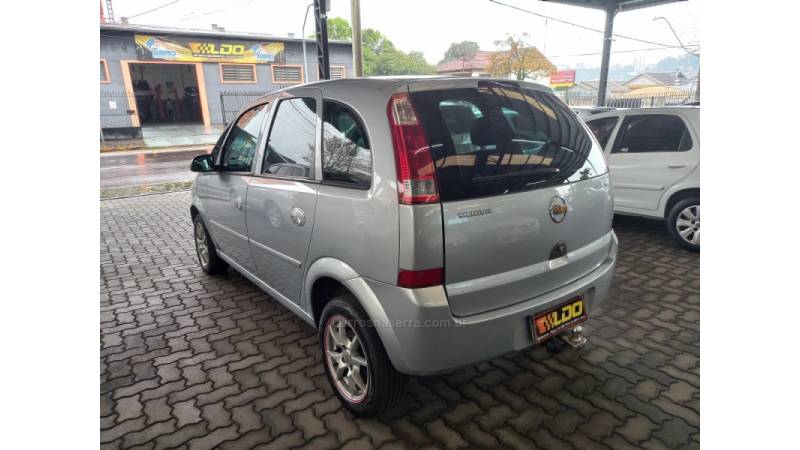 CHEVROLET - MERIVA - 2007/2007 - Prata - R$ 24.990,00