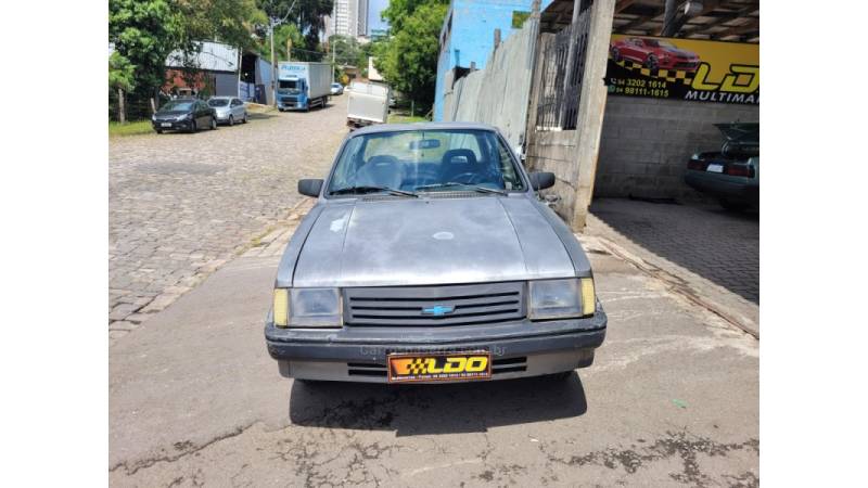CHEVROLET - CHEVETTE - 1992/1992 - Prata - R$ 14.990,00