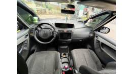 CITROËN - C4 PICASSO - 2011/2012 - Preta - R$ 34.990,00