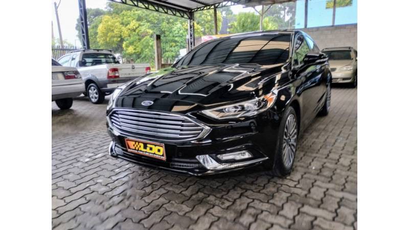 FORD - FUSION - 2016/2017 - Preta - R$ 114.990,00