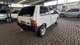 FIAT - UNO - 2002/2002 - Branca - R$ 10.990,00