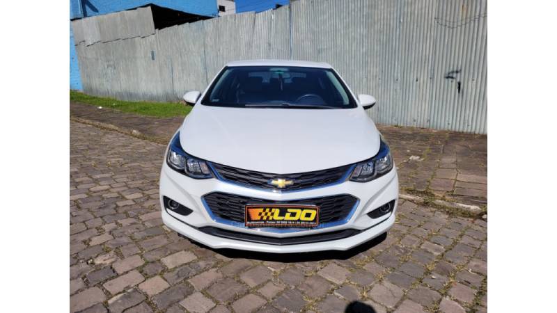 CHEVROLET - CRUZE - 2016/2017 - Branca - R$ 81.990,00