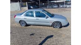 FORD - MONDEO - 1996/1997 - Prata - R$ 12.000,00