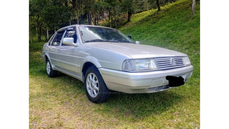 VOLKSWAGEN - SANTANA - 1996/1996 - Cinza - R$ 17.990,00