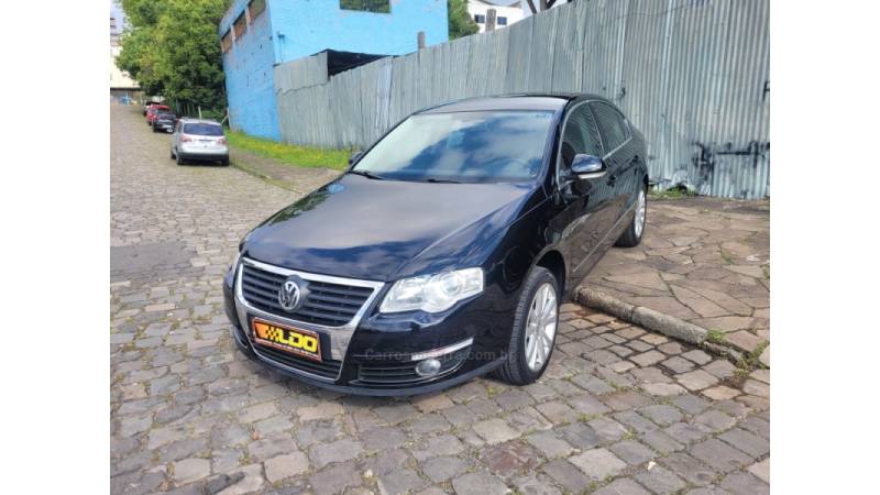 VOLKSWAGEN - PASSAT - 2007/2008 - Preta - R$ 42.990,00