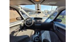 CITROËN - C4 PICASSO - 2011/2012 - Preta - R$ 29.990,00