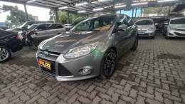 FORD - FOCUS - 2014/2015 - Cinza - R$ 59.990,00