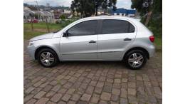 VOLKSWAGEN - GOL - 2011/2012 - Prata - R$ 31.990,00