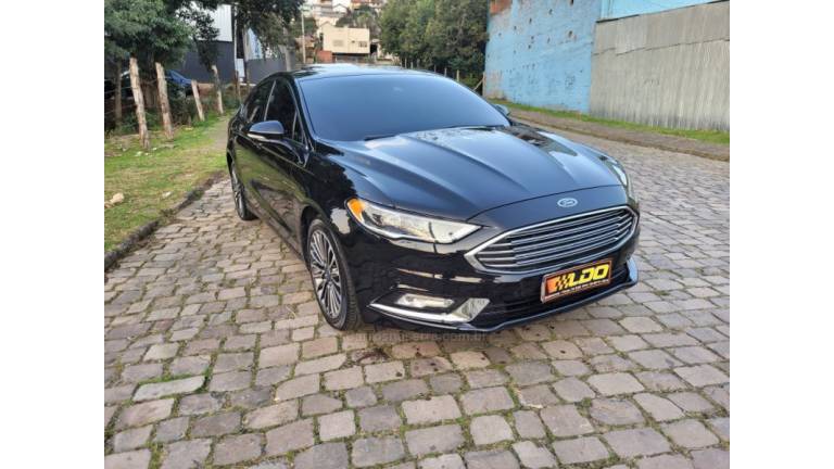 FORD - FUSION - 2016/2017 - Preta - R$ 109.990,00