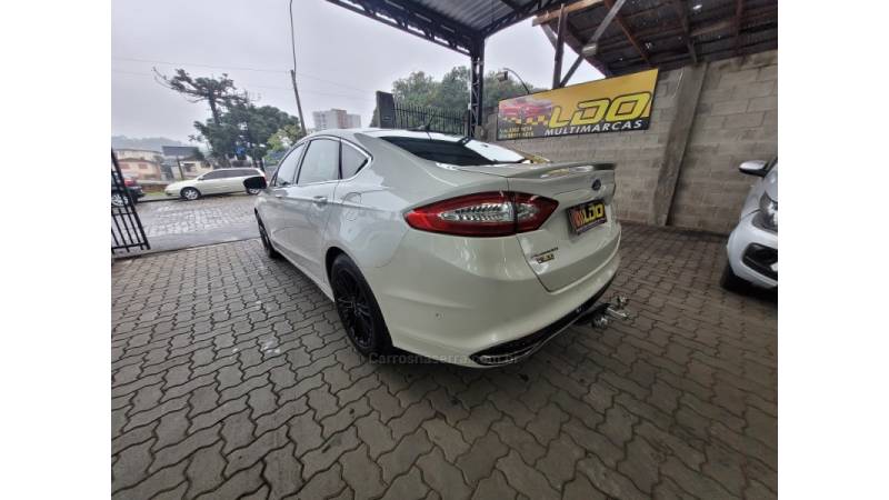 FORD - FUSION - 2014/2014 - Branca - R$ 76.990,00