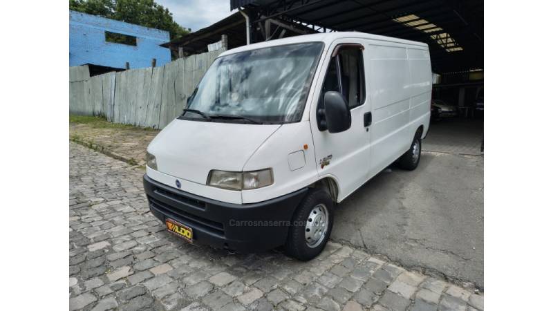 FIAT - DUCATO - 2003/2004 - Branca - R$ 59.990,00