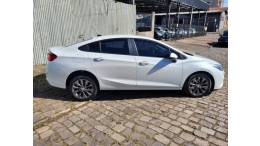 CHEVROLET - CRUZE - 2016/2017 - Branca - R$ 81.990,00