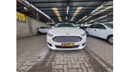 FORD - FUSION - 2014/2014 - Branca - R$ 76.990,00