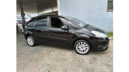 CITROËN - C4 PICASSO - 2011/2012 - Preta - R$ 34.990,00