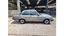 CHEVROLET - CHEVETTE - 1992/1992 - Prata - R$ 14.990,00