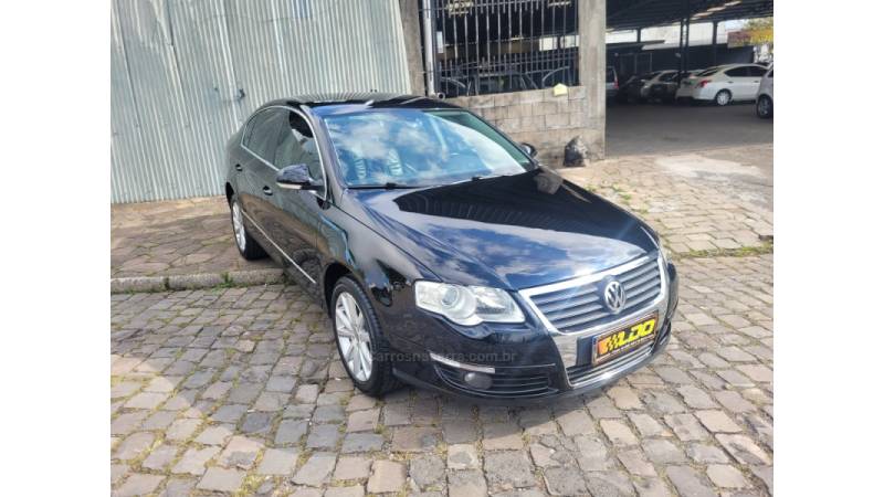 VOLKSWAGEN - PASSAT - 2007/2008 - Preta - R$ 42.990,00