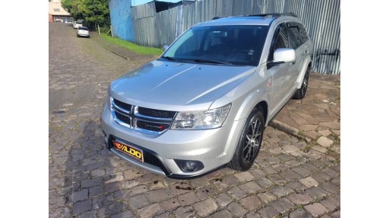 DODGE - JOURNEY - 2013/2014 - Cinza - R$ 62.990,00