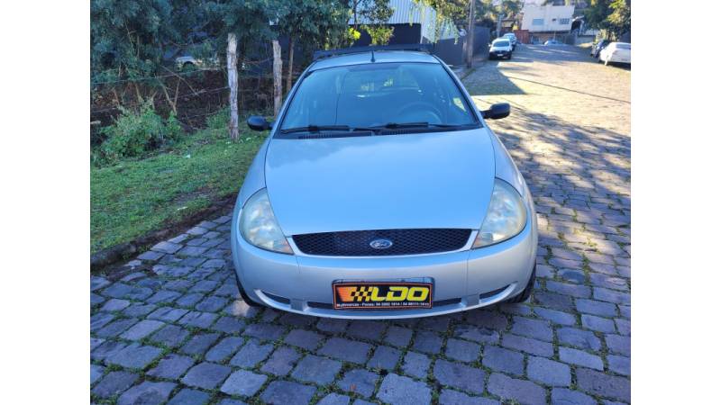 FORD - KA - 2005/2005 - Prata - Sob Consulta
