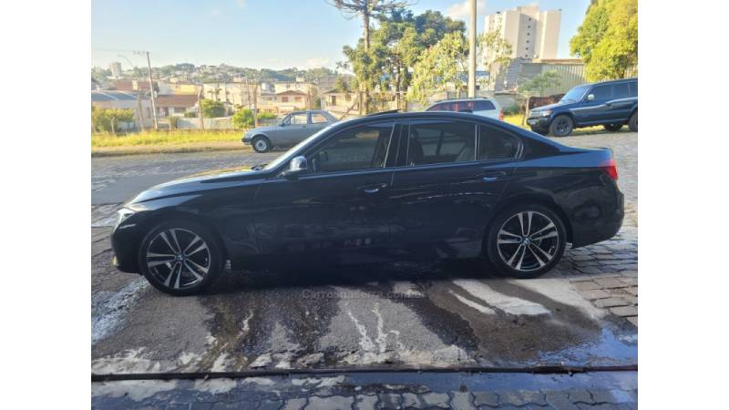 BMW - 320I - 2018/2018 - Preta - R$ 138.990,00