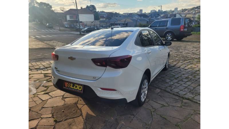 CHEVROLET - ONIX - 2022/2022 - Branca - Sob Consulta