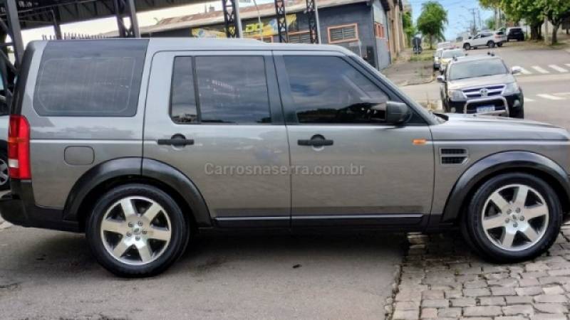 LAND ROVER - DISCOVERY 3 - 2007/2008 - Cinza - R$ 75.990,00